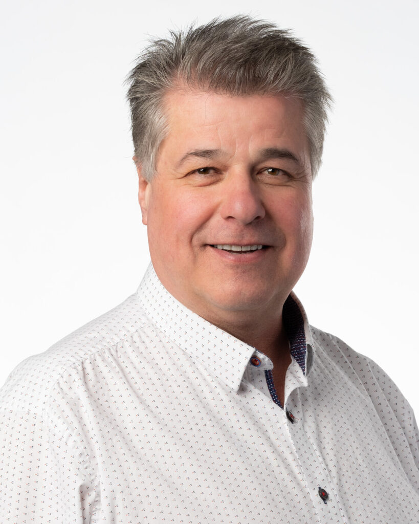 A picture of Daniel Kosinski